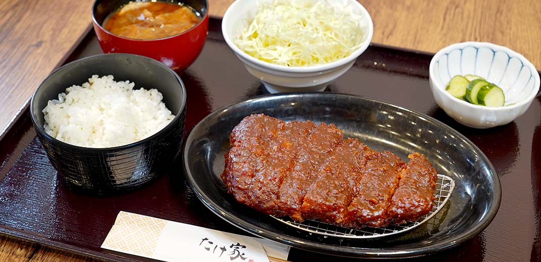 西尾ロースかつ定食